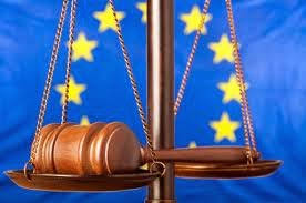 El Papel del Tribunal de Justicia de la Unión Europea en el Control de Cláusulas Abusivas en Hipotecas de Consumidores