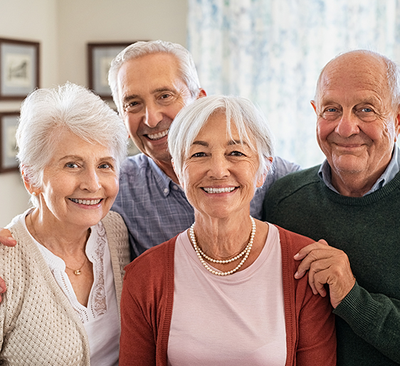 ancianos sonriendo