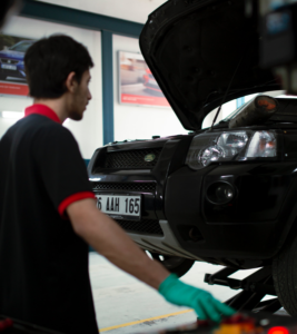 Silenciadores para coches Vellve Tallers Automoció, taller de chapa y pintura en Lleida